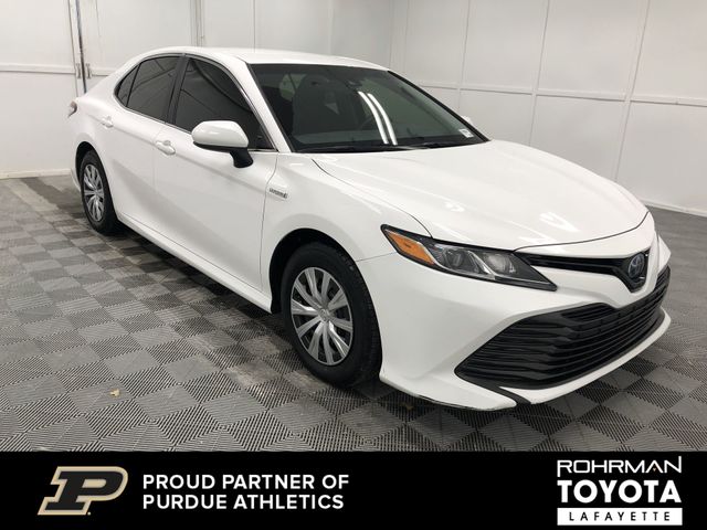 2018 Toyota Camry Hybrid LE 8