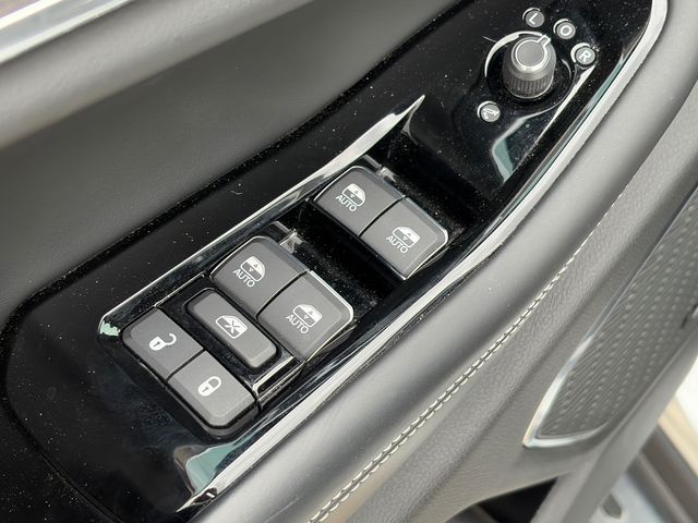 Used 2023 Jeep Grand Cherokee L SUV