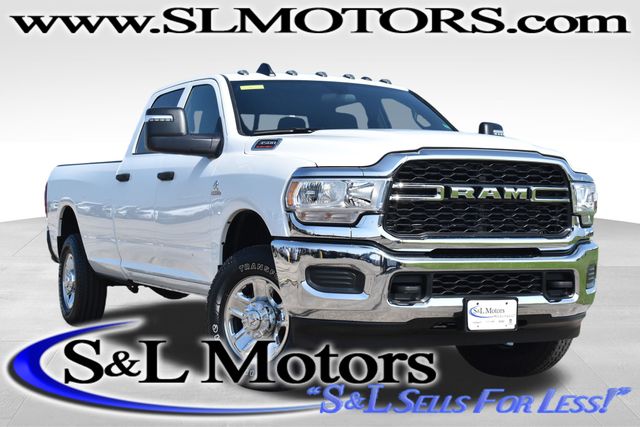 2024 Ram 3500 Tradesman 