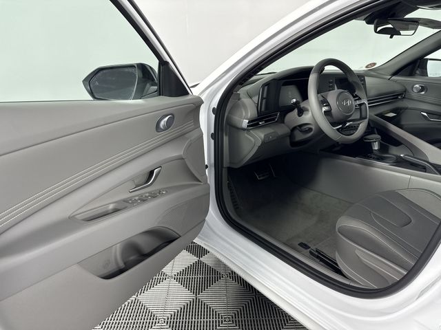 New 2025 Hyundai Elantra For Sale in Indianapolis, IN
