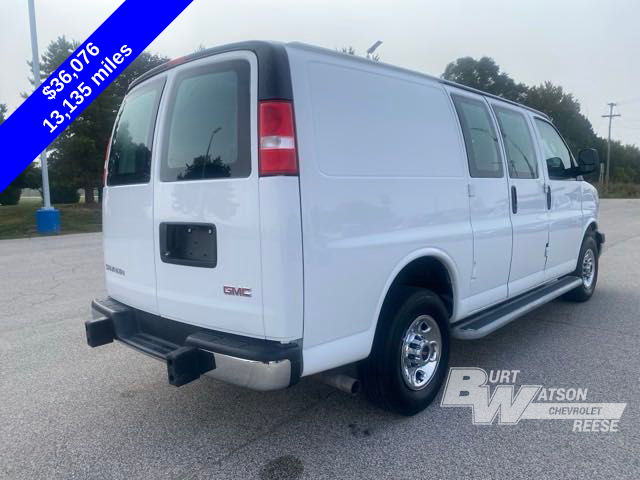 2022 GMC Savana 2500 Work Van 9