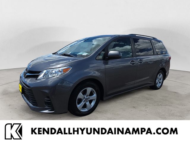 Predawn Gray Mica 2018 Toyota Sienna LE 7-Passenger FWD with Auto-Access Seat Minivan Front-Wheel Drive 8-Speed Automatic