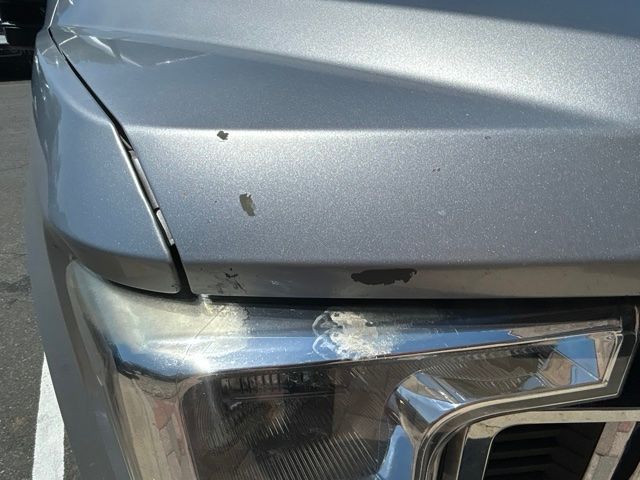 Used 2018 Silver Ford XLT image 4