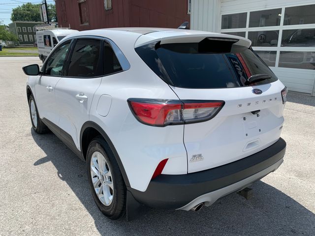 Used 2022 Ford Escape Hybrid SUV