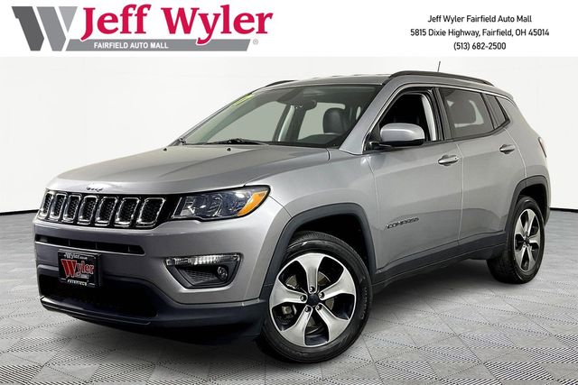 Billet Silver Metallic Clearcoat 2017 Jeep Compass Latitude SUV / Crossover Front-Wheel Drive 6-Speed Automatic