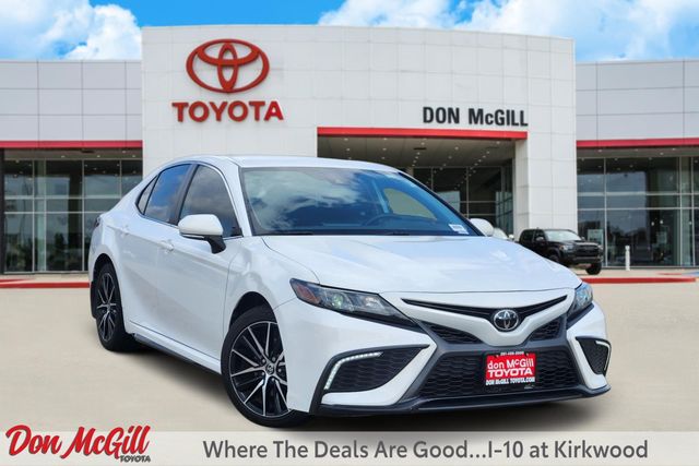 2024 Toyota Camry SE White at Community Toyota