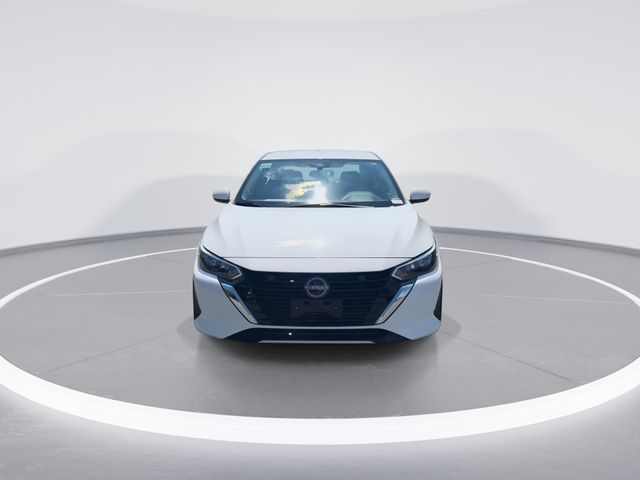 Used 2025 White Nissan SV image 3