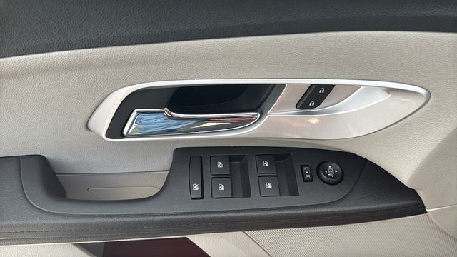used 2017 Chevrolet Equinox car, priced at $11,500
