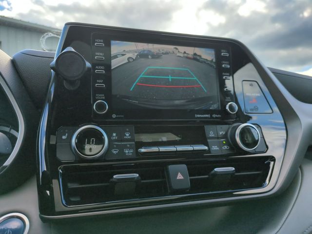used 2020 Toyota Highlander Hybrid car, priced at $32,481