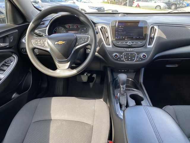 Used 2025 Chevrolet Malibu Sedan
