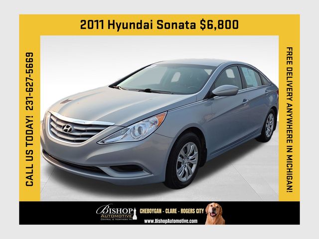 Iridescent Silver Blue Pearl 2011 Hyundai Sonata Sedan Front-Wheel Drive 6-Speed Automatic