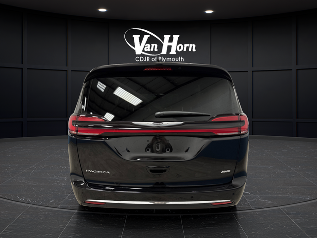 New 2026 Diamond Black Crystal Pearlcoat Chrysler Select image 14