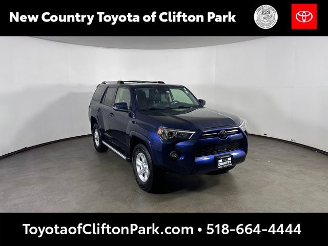  2022 Toyota 4Runner SR5 Premium 4WD   