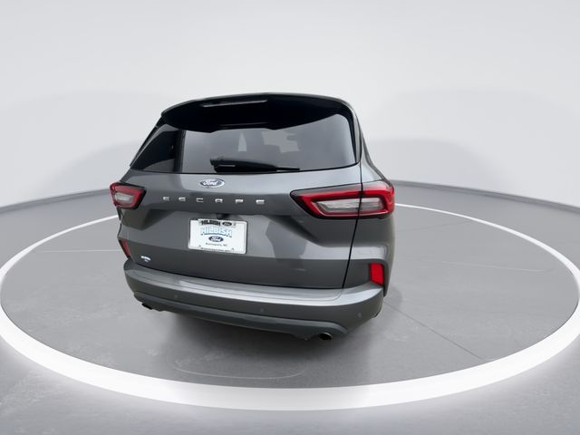 Used 2023 Gray Ford ST-Line image 7