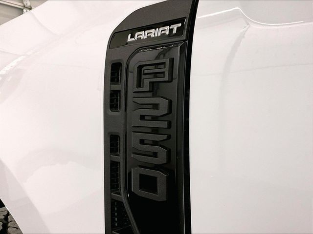 2024 Ford F-250SD Lariat White at Grove City Ford
