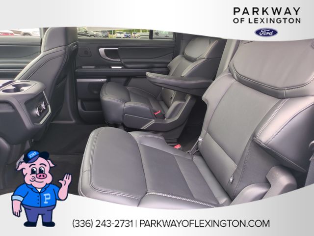 New 2026 White Ford Platinum image 29