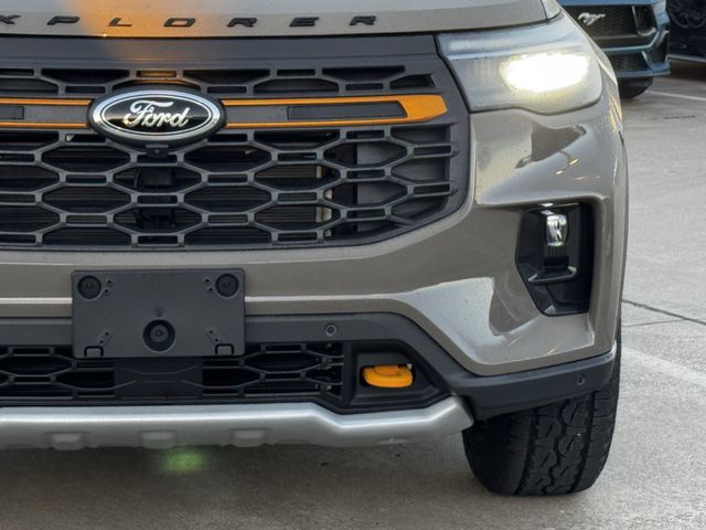 New 2026 Gray Ford Tremor image 5