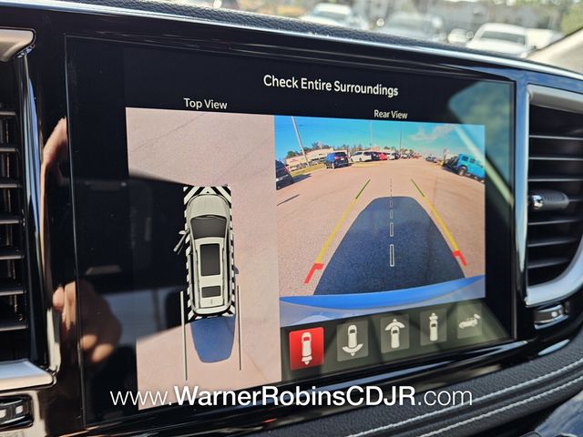 New 2026 Silver Chrysler Select image 22