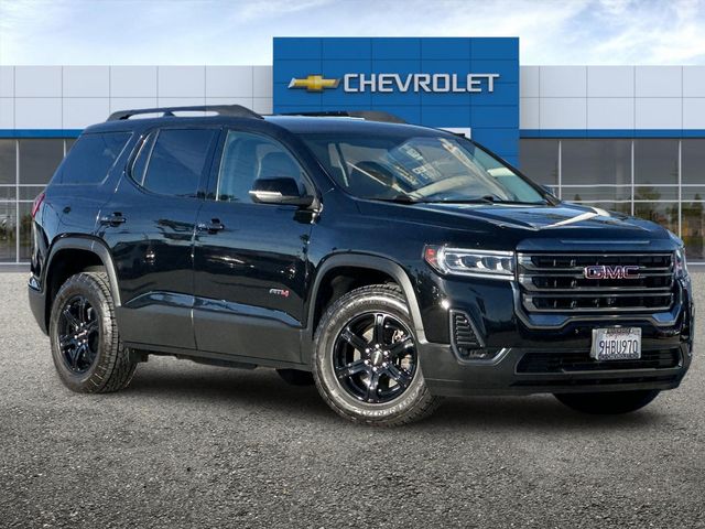 2023 GMC Acadia AT4 2