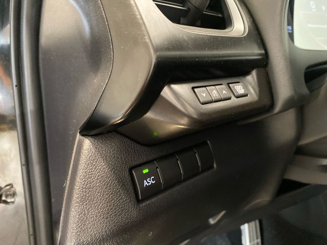 Used 2022  Lexus 250h F SPORT image 18