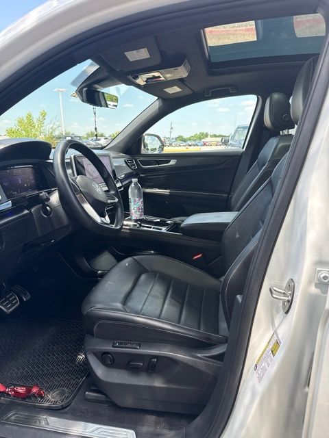 Used 2024 Volkswagen Atlas Cross Sport SUV