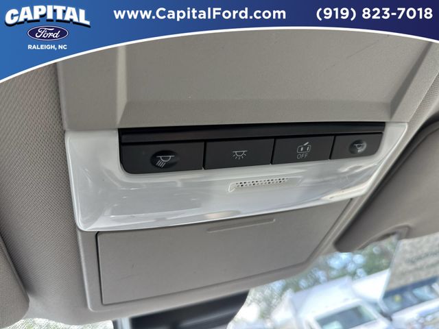 Used 2025 Black Nissan 2.5 SV image 32