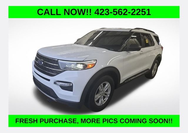 Oxford White 2023 Ford Explorer XLT AWD SUV / Crossover All-Wheel Drive Automatic
