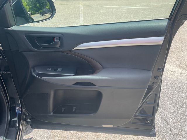 Used 2018 Toyota Highlander SUV