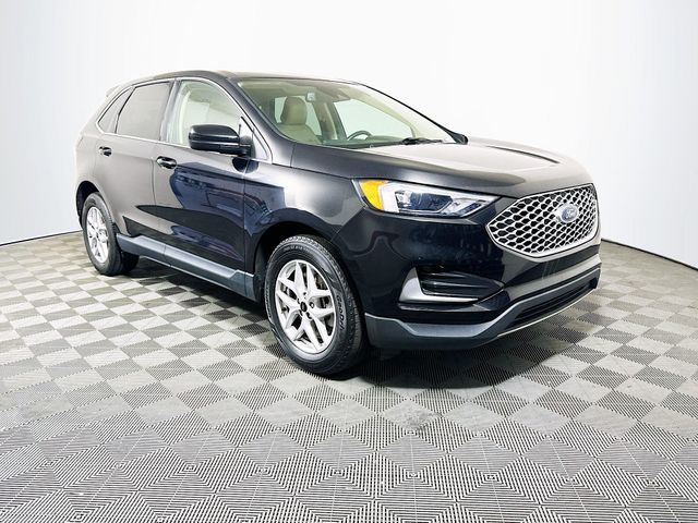 Black Metallic 2024 Ford Edge SUV / Crossover All-Wheel Drive 8-Speed Automatic