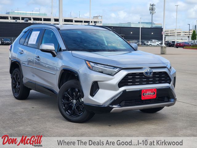 Magnetic Gray Metallic 2017 Toyota Tacoma Pickup Truck Four-Wheel Drive 6-Speed Automatic