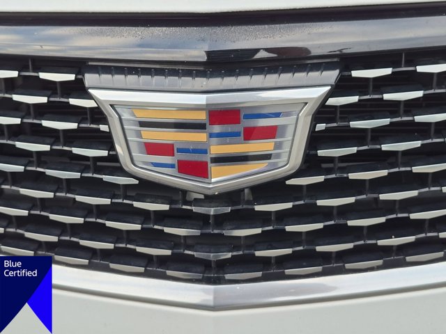 Used 2022 White Cadillac Premium Luxury image 35