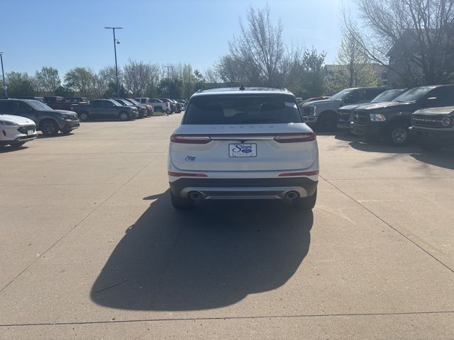 2026 White Metallic Lincoln Corsair Reserve AWD SUV