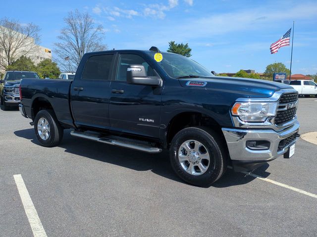 Patriot Blue Pearlcoat 2024 RAM 2500 Big Horn Crew Cab 4WD Pickup Truck Four-Wheel Drive 8-Speed Automatic