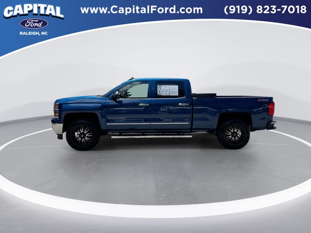 Used 2015 Deep Ocean Blue Metallic Chevrolet LTZ image 5