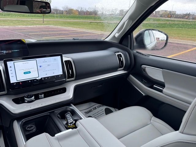 2025 Ford Expedition Active MAX