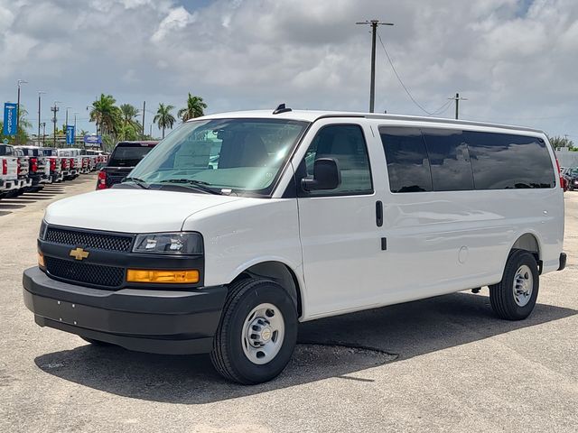 Summit White 2026 Chevrolet Express Van Rear-Wheel Drive 