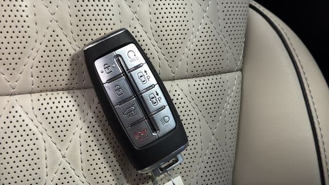 Used 2025 Uyuni White Genesis 3.5T Sport image 21