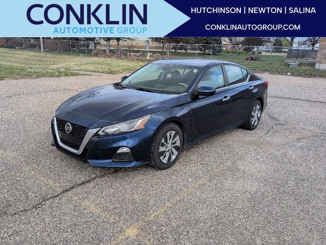 Deep Blue Pearl 2019 Nissan Altima 2.5 S FWD Sedan Front-Wheel Drive Continuously Variable Transmission