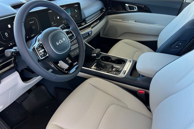 2026 Kia Carnival SX Prestige - Photo 11