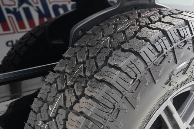 Used 2024 Jeep Wrangler SUV