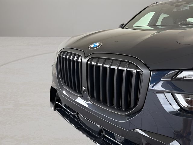 2026 BMW X7 xDrive40i's photo