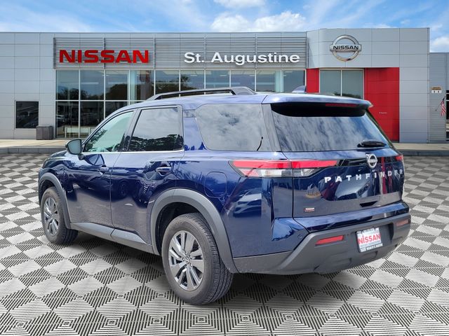 2025 Nissan Pathfinder SV - Photo 4