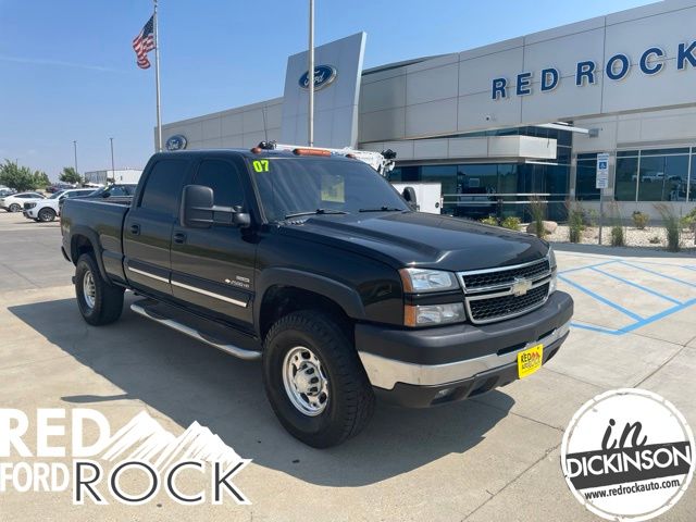 Black 2007 Chevrolet Silverado Classic 2500HD Pickup Truck  6-Speed Automatic