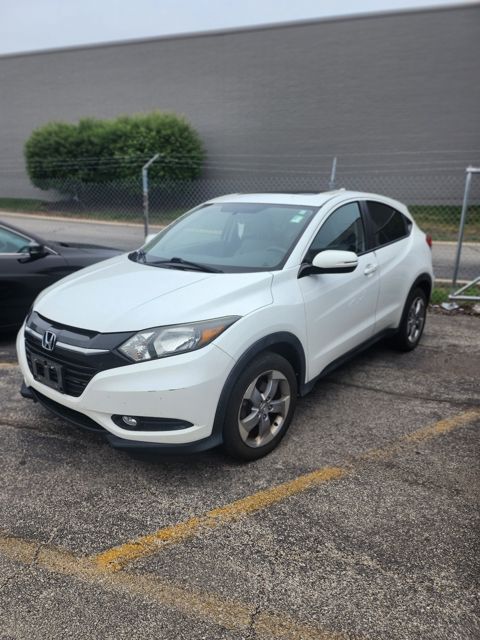 Used 2017  Honda EX image 11