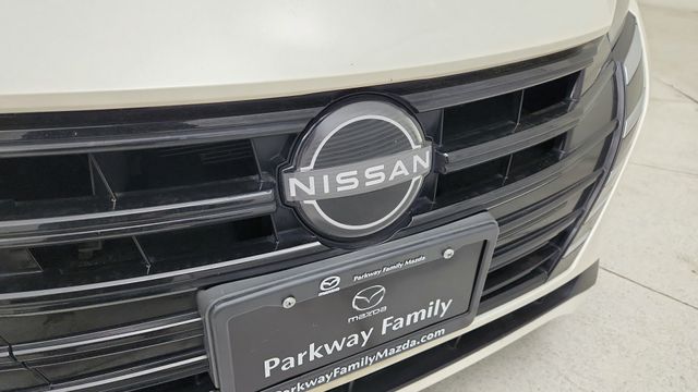 2024 Nissan Versa 1.6 SV - 11