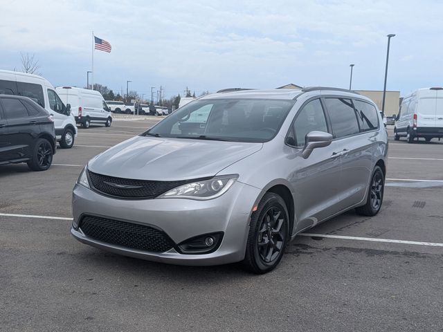 Billet Silver Metallic Clearcoat 2019 Chrysler Pacifica Limited FWD Minivan Front-Wheel Drive 9-Speed Automatic