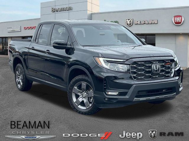 Crystal Black Pearl 2025 Honda Ridgeline TrailSport AWD Pickup Truck All-Wheel Drive 9-Speed Automatic