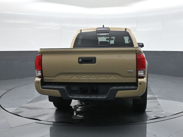 Used 2017 Toyota Tacoma Truck