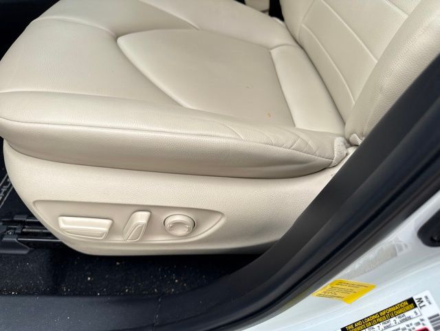 2024 Toyota Highlander XLE Beige at Bayway Cadillac Southwest