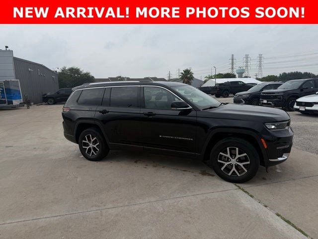 2023 Jeep Grand Cherokee L Limited Black at Cook Ford